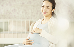 莱芜怀孕几个月要如何办理胎儿DNA鉴定，莱芜无创产前亲子鉴定多少钱